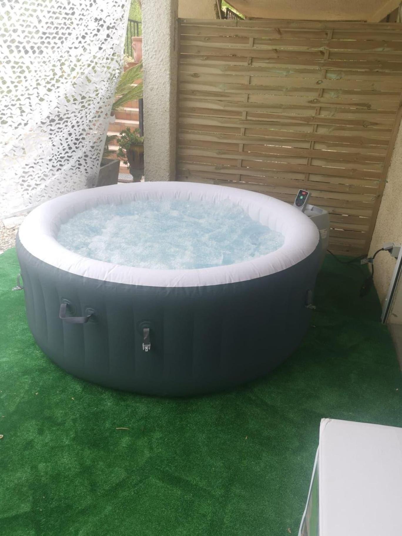 Appart-One Terrasse Jacuzzi Parking Carcassone Kültér fotó