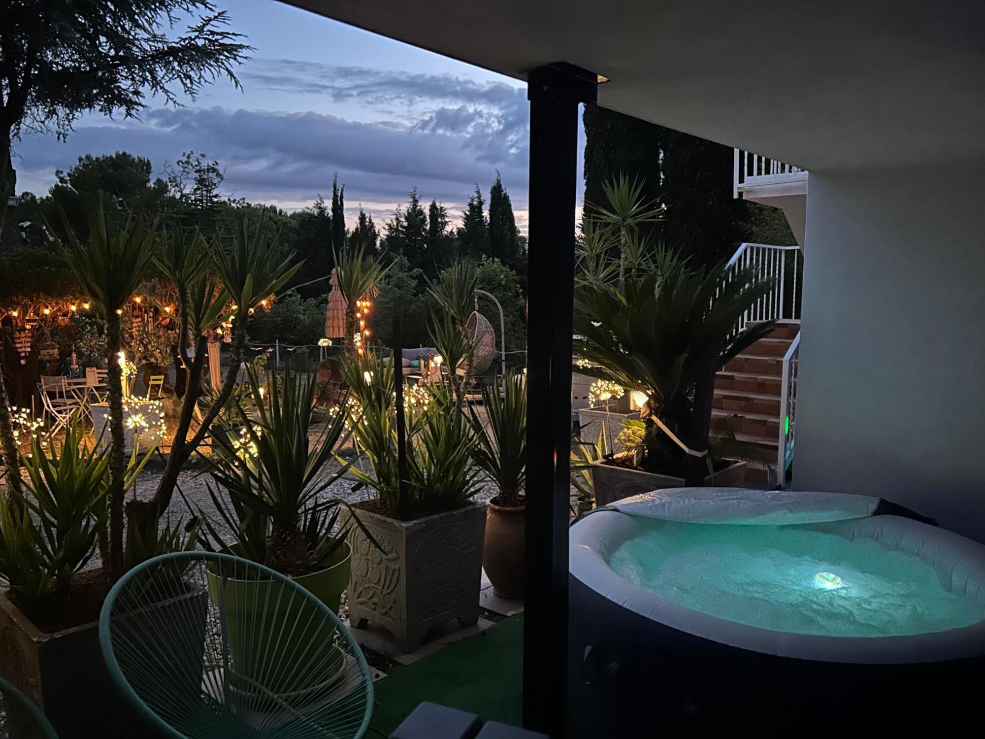 Appart-One Terrasse Jacuzzi Parking Carcassone Kültér fotó